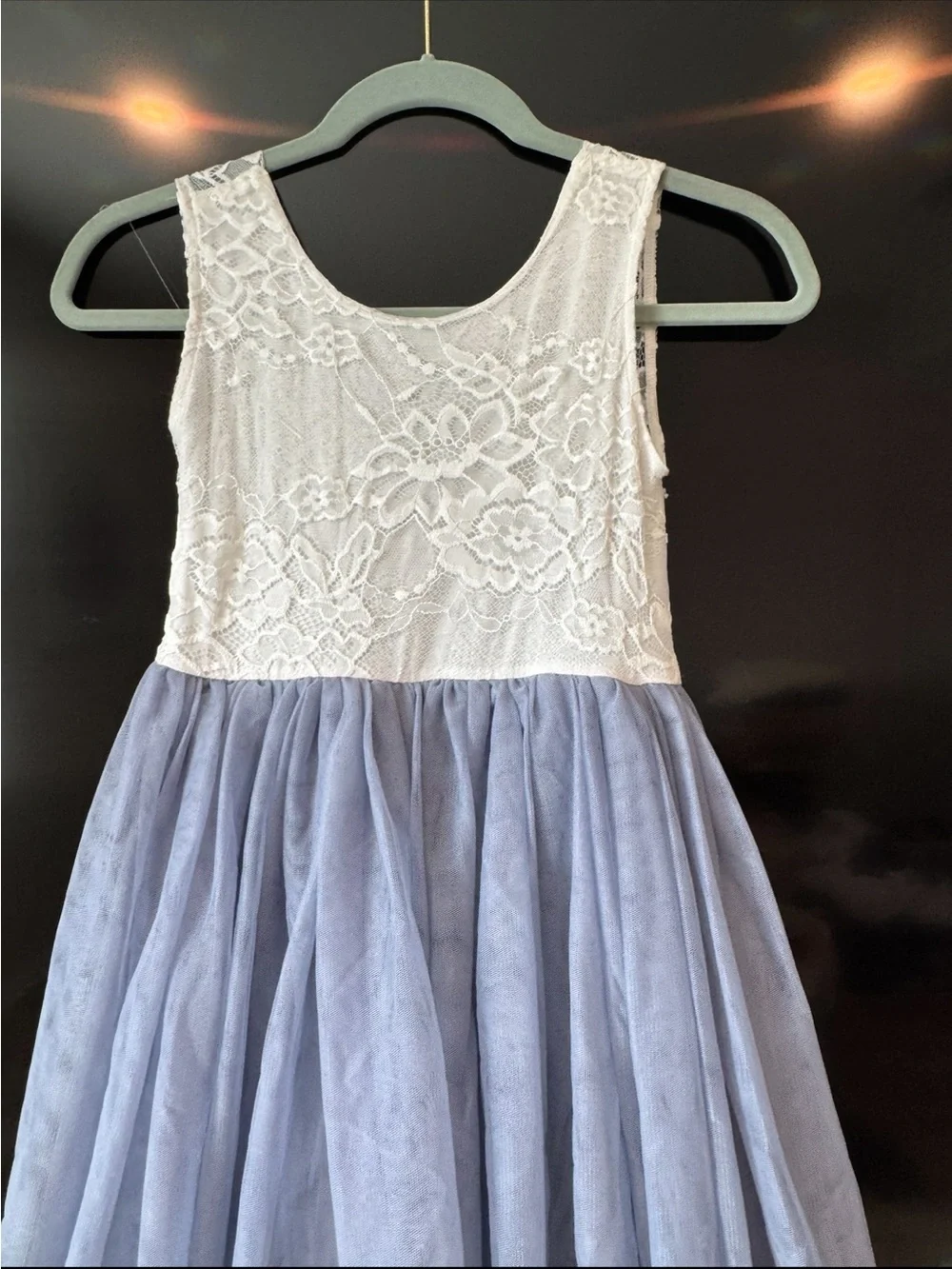 2Bunnies Girls Lace Bodice Sleeveless Tulle Dress in White Light Blue size 12-14